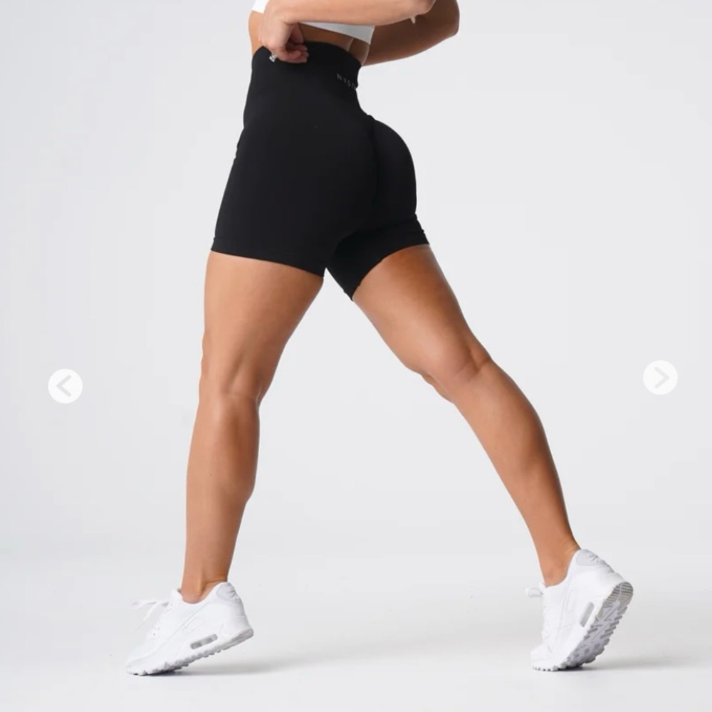 NVGTN Black Seamless Shorts Size M